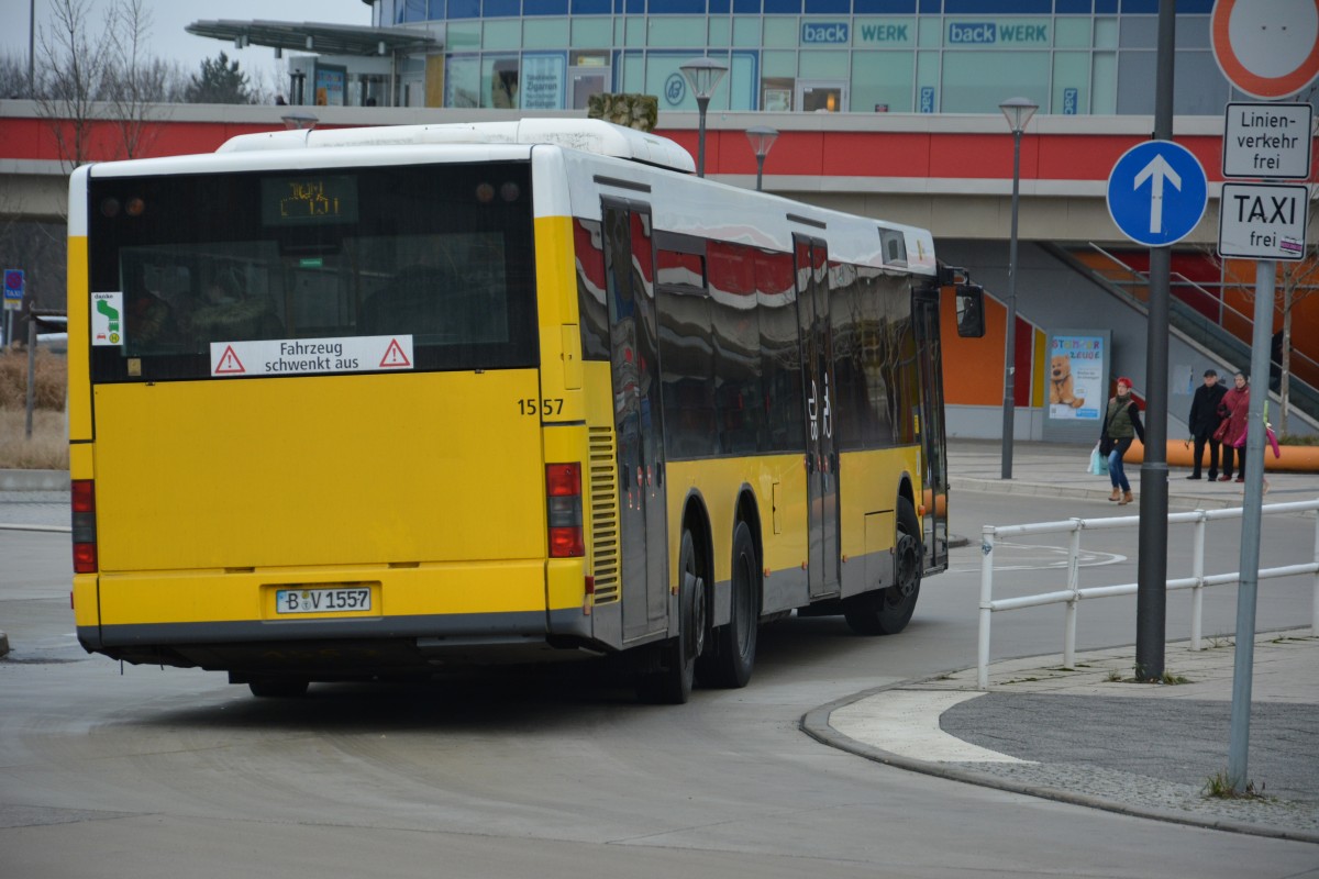 B-V 1557 (MAN) fährt am 17.01.2015 auf der Linie 191. Aufgenommen am S-Bahnhof Marzahn.
