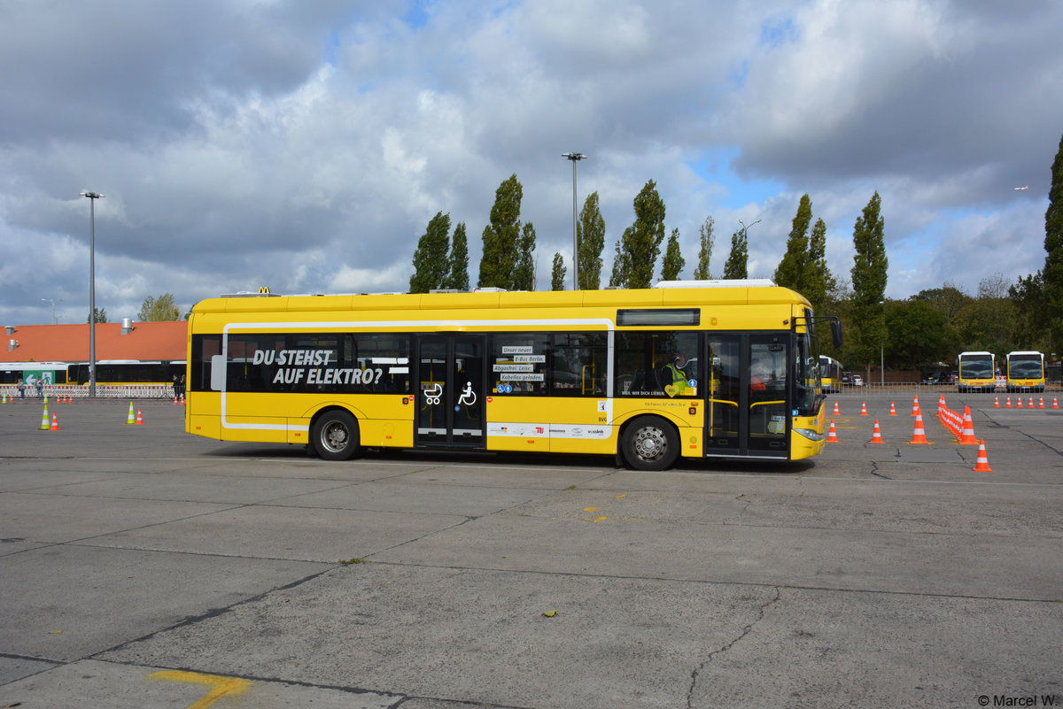 B-V 1685 nimmt an der Bus-EM in Berlin teil. Aufgenommen wurde ein Solaris Urbino 12 electric / 22.09.2018.