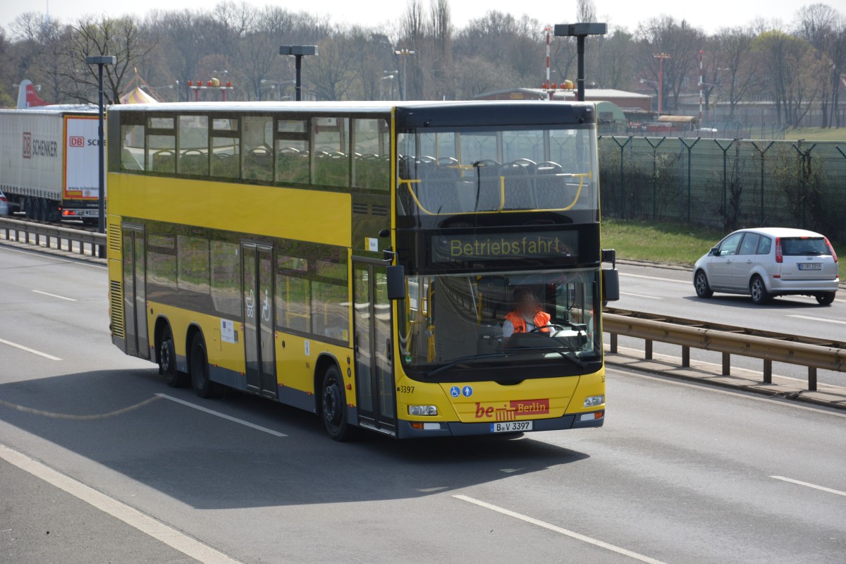B-V 3397 fährt am 11.04.2015 auf Betriebsfahrt. Aufgenommen wurde ein MAN Lion's City DD / Autobahn 111 höhe Meteorstraße.
