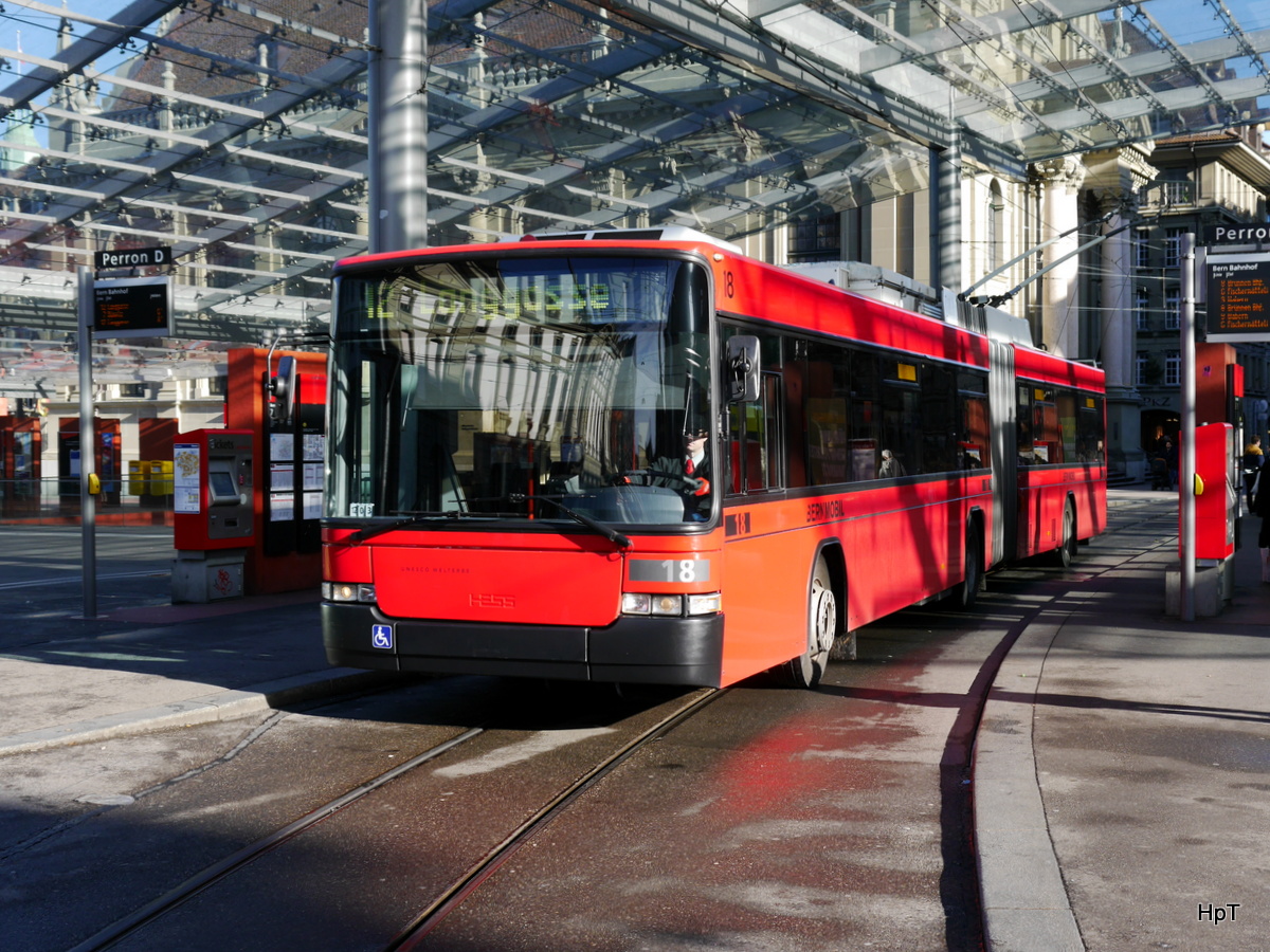 Bern Mobil - Noch sind sie unterwegs die NAW Trolley Bus. Hier der NAW Nr.18 unterwegs auf der Linie 12 am 01.01.2018