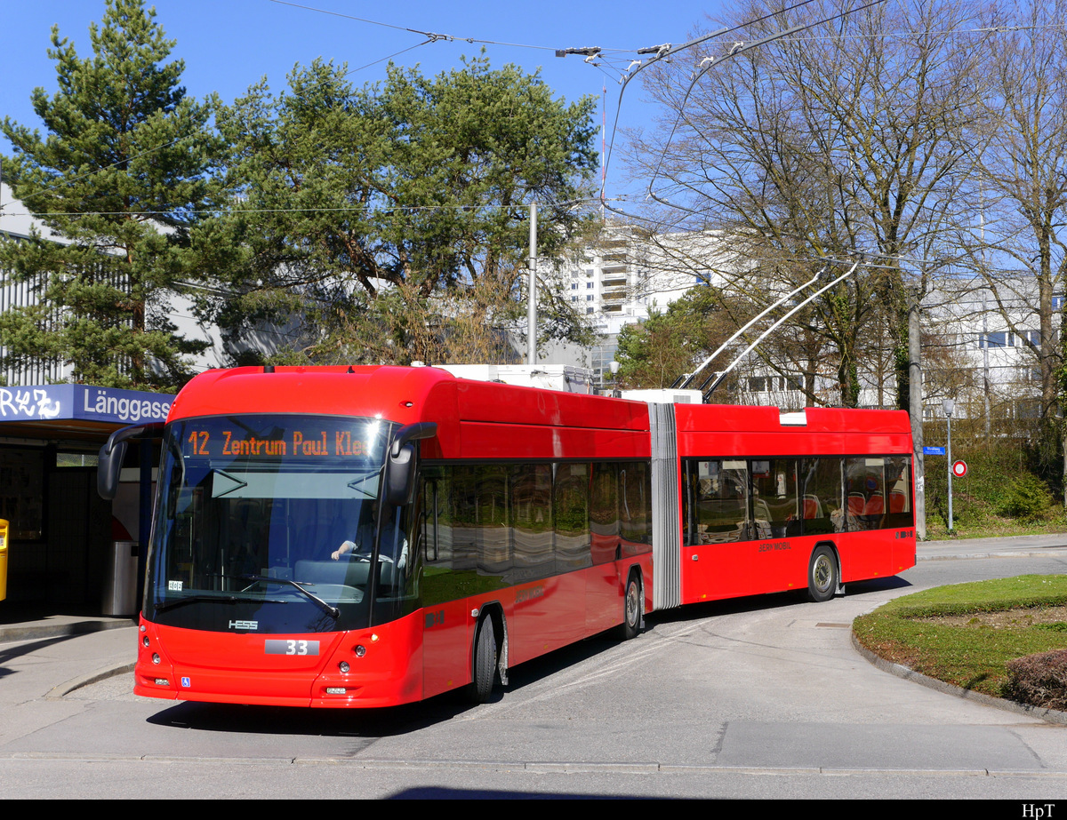 Bern Mobil - Trolleybus Nr.33 unterwegs auf der Linie 12 in der Stadt Bern am 16.03.2019