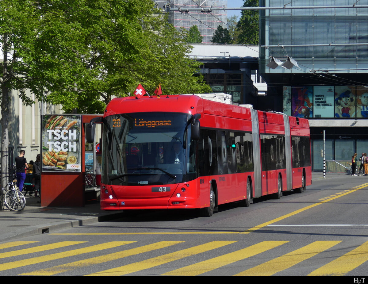 Bernmobil - Hess Trolleybus Nr.43 unterwegs in Bern am 01.05.2022