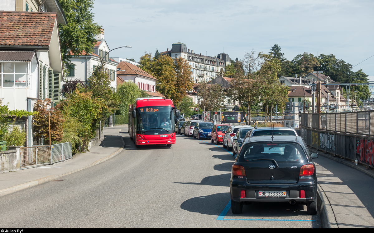 BERNMOBIL Trolley 24 als umgeleitete Linie 11 nach Holligen am 22. September 2019 in der Stadtbachstrasse.