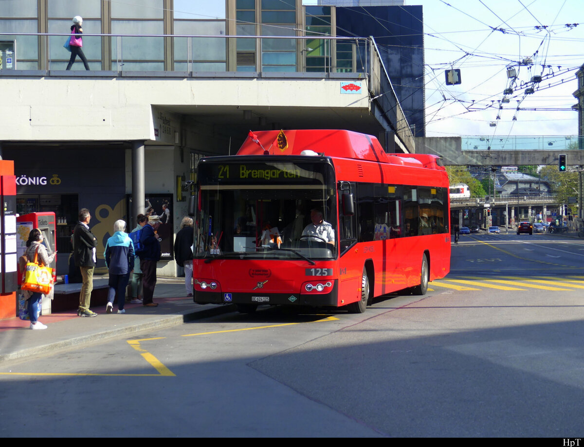 Bernmobil - Volvo 7700  Nr.125  BE  624125 unterwegs auf der Linie 21 in Bern am 01.05.2022