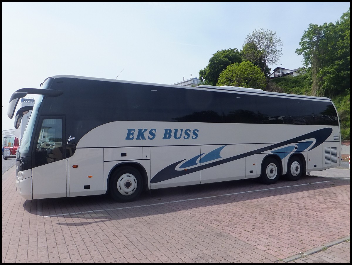 Beulas Aura von Eks Buss aus Schweden im Stadthafen Sassnitz am 25.05.2013