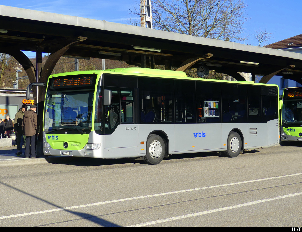 BLS Busland - Mercedes Citaro Nr.201  BE 737201 bei den Haltestellen beim Bahnhof Burgdorf am 31.12.2021