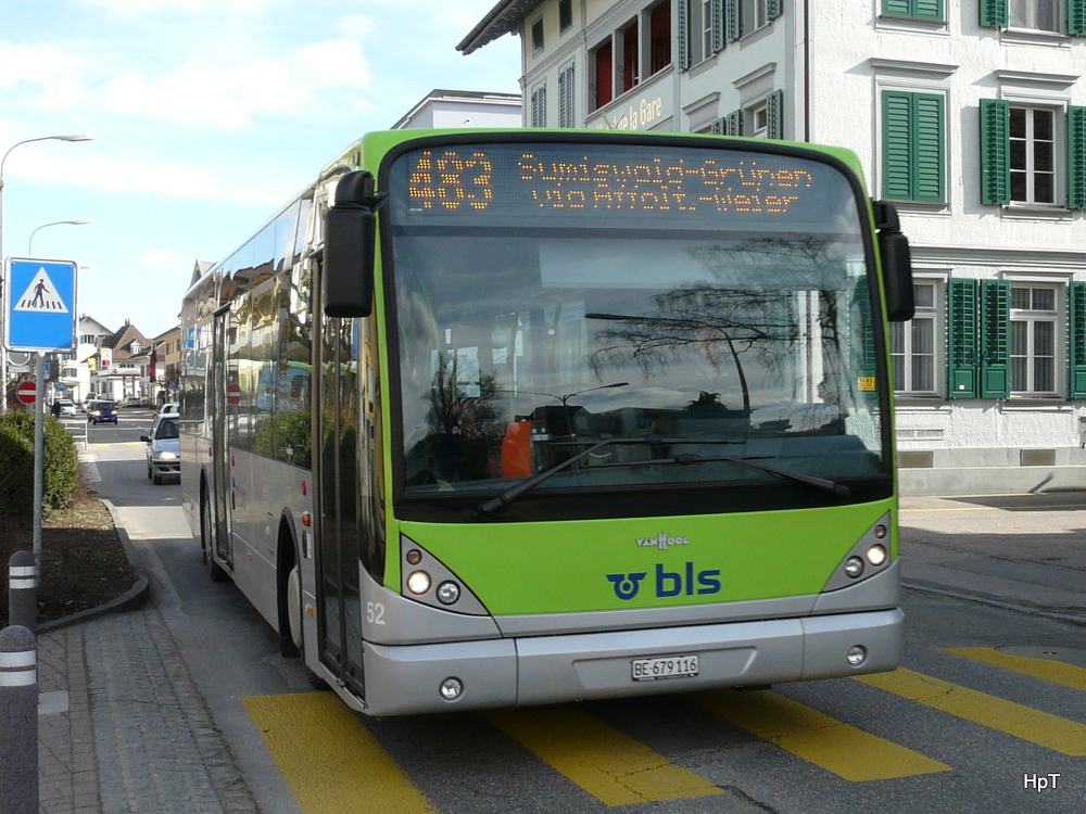 BLS - VanHool Nr.52  BE  679116 unterwegs in Huttwil am 22.02.2014