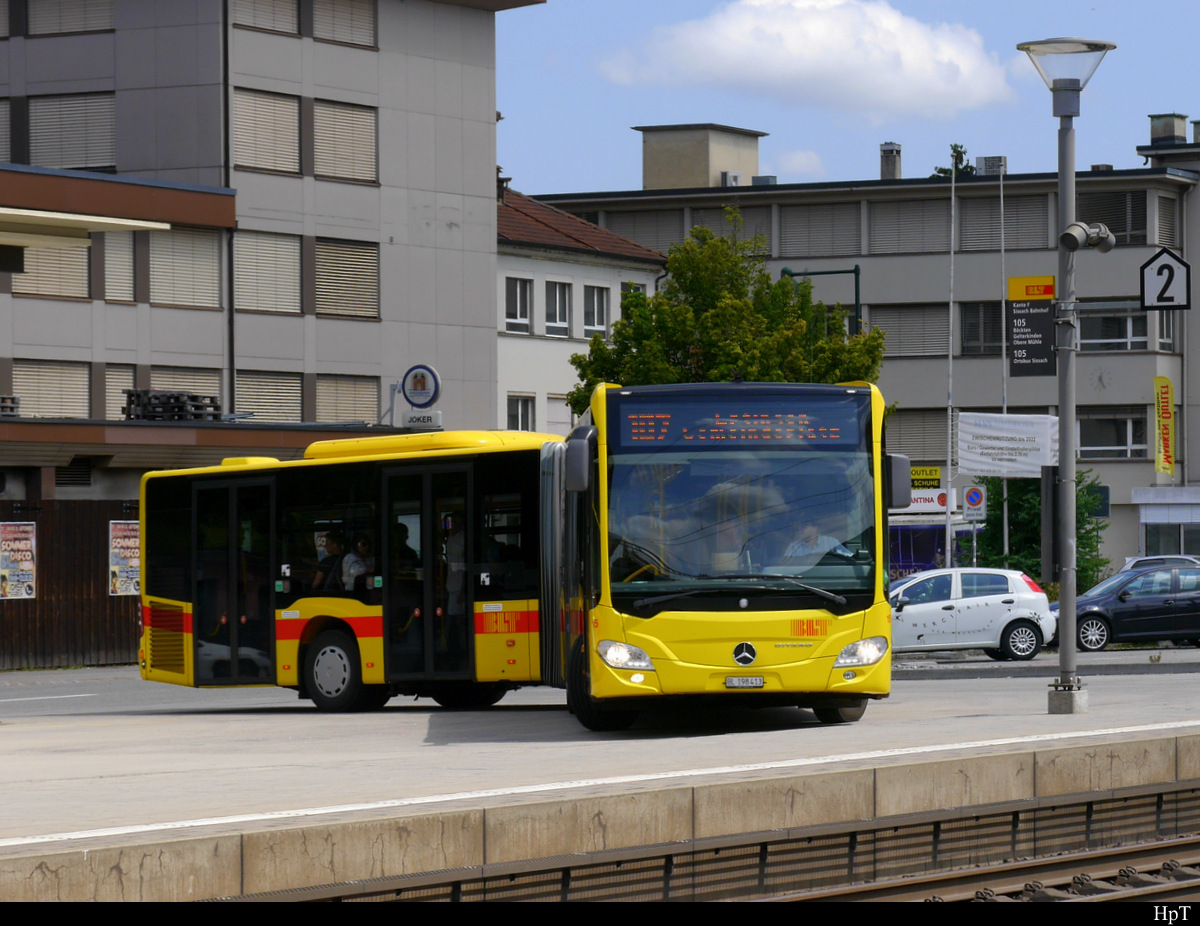BLT - Mercedes Citaro Nr.15  BL 198413 beim Bahnhof Sissach am 27.07.2019