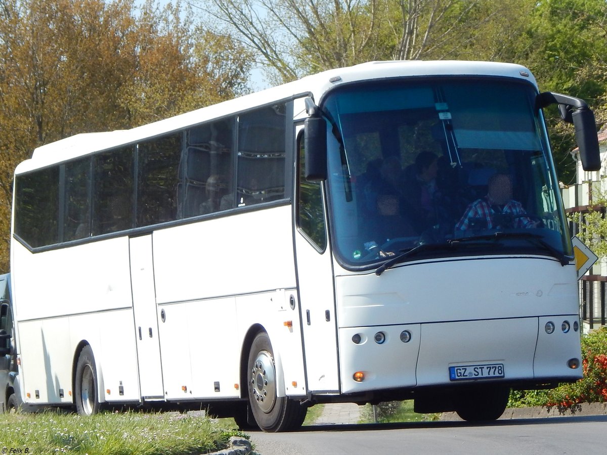 Bova Futura von Schorer-Touristik aus Deutschland in Sassnitz. 2016