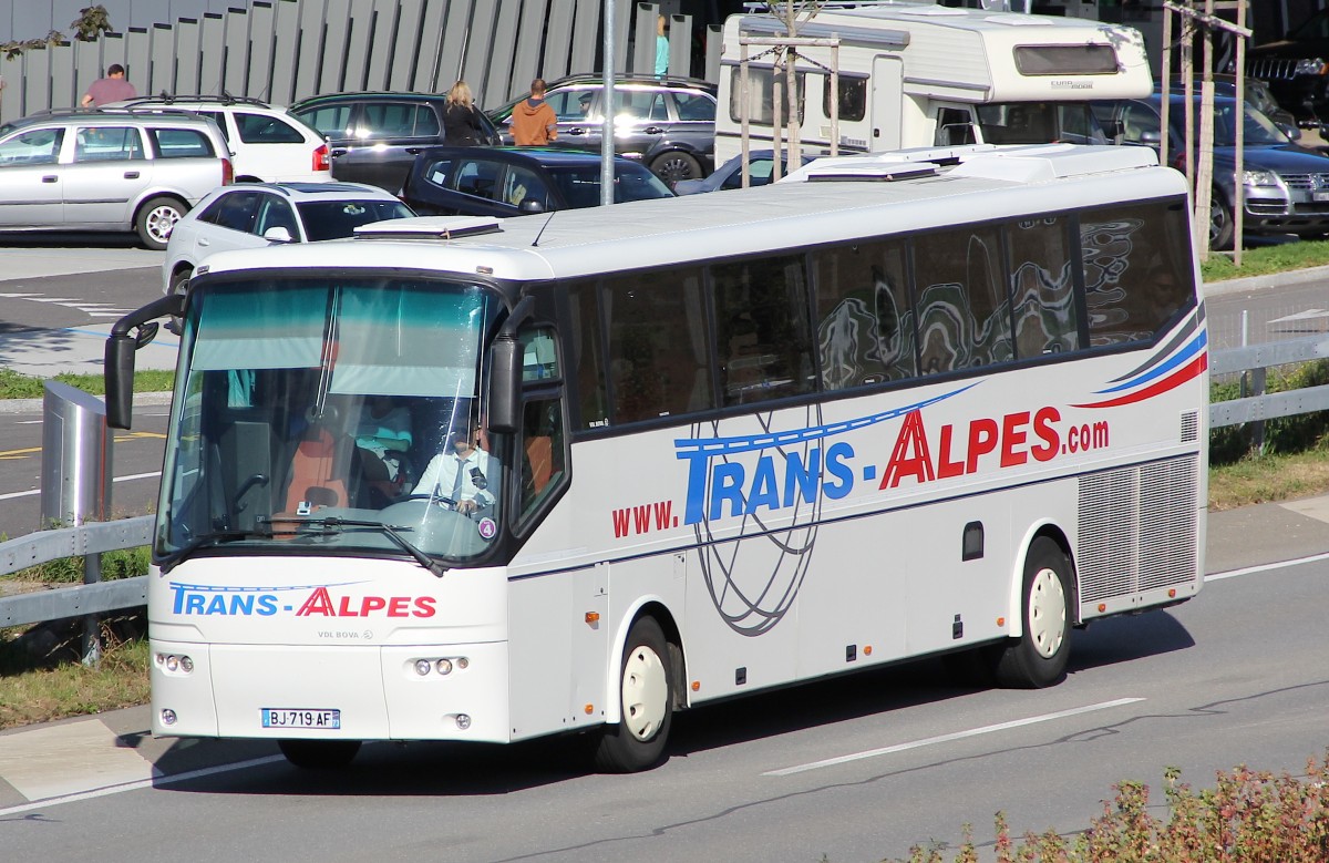 Bova VDL Trans-Alpes, près de Berne septembre 2015