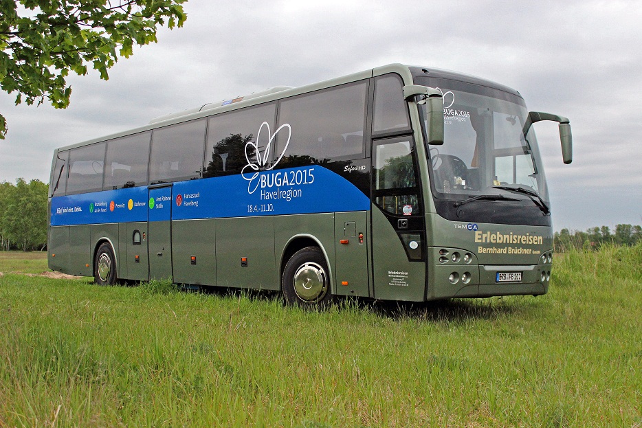 Brandenburg, Akazienweg - Erlebnisreisen B. Brückner fährt nun mit Regionalreklame für die BUGA 2015 .