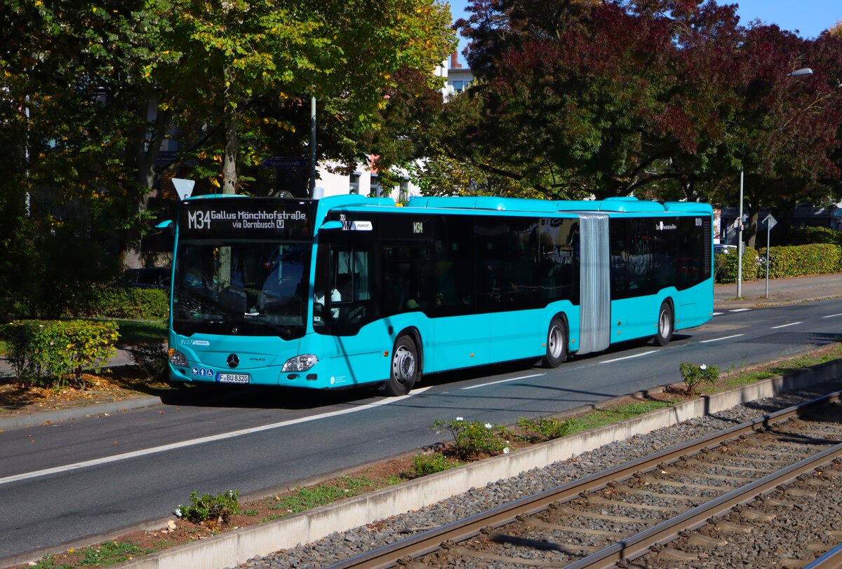 Brandneuer ICB Mercedes Benz Citaro 2 G Wagen 320 am 03.10.26 in Frankfurt am Main auf der Linie M34