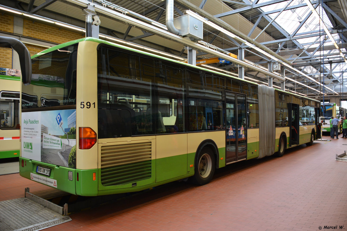 BRB-VK 191 steht am 01.07.2017 in der Halle. Aufgenommen wurde ein Mercedes Benz Citaro G der ersten Generation.  120 Jahre Straßenbahn in Brandenburg .