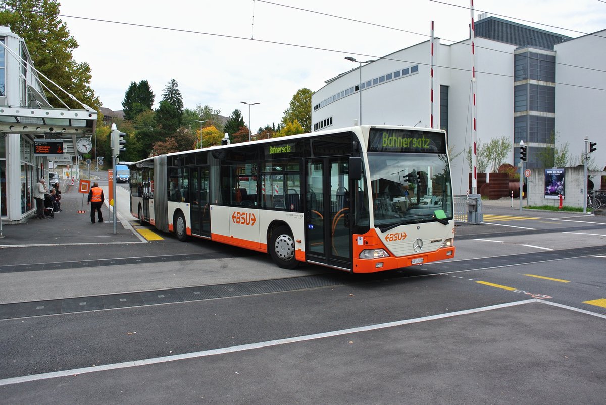 BSU Citaro I Nr. 32 (ex. RBS) als Bahnersatz auf der RBS Linie S7 zwischen Papiermhle und Bolligen, im Bild beim Bahnhof Papiermhle, 02.10.2017. 

