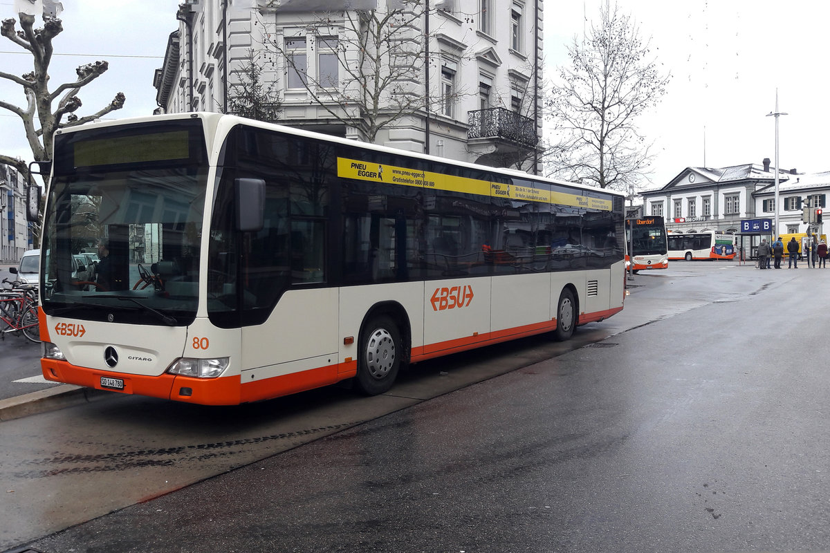 BSU: Mercedes CITARO Nummer 80 auf den nächsten Einsatz wartend in Solothur-HB am 28. Dezember 2017.
Foto: Walter Ruetsch 