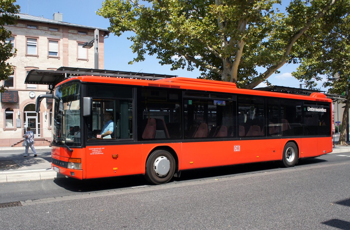 Bus Aschaffenburg / Verkehrsgemeinschaft am Bayerischen Untermain (VAB): Setra S 315 NF (AB-VU 30) der Verkehrsgesellschaft mbH Untermain (VU) / Untermainbus, aufgenommen Ende Juli 2018 am Hauptbahnhof in Aschaffenburg.