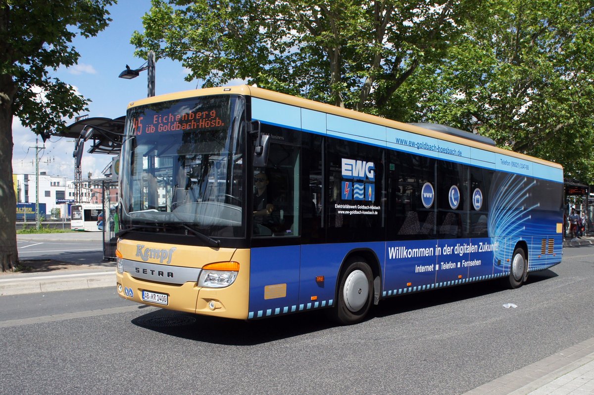 Bus Aschaffenburg / Verkehrsgemeinschaft am Bayerischen Untermain (VAB): Setra S 415 LE business der Kempf GmbH aus Sailauf-Eichenberg, aufgenommen im Juni 2019 am Hauptbahnhof in Aschaffenburg.