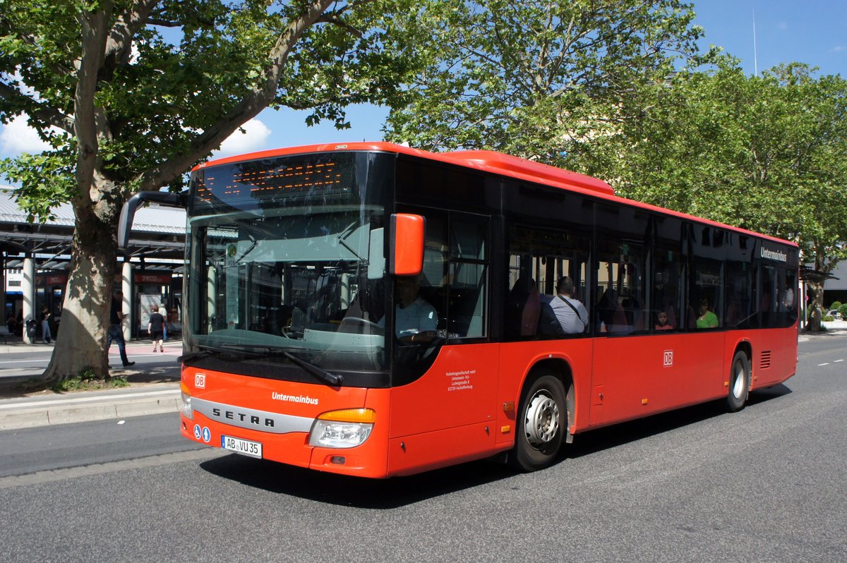 Bus Aschaffenburg / Verkehrsgemeinschaft am Bayerischen Untermain (VAB): Setra S 415 NF der Verkehrsgesellschaft mbH Untermain (VU) / Untermainbus, aufgenommen im Juni 2019 am Hauptbahnhof in Aschaffenburg.