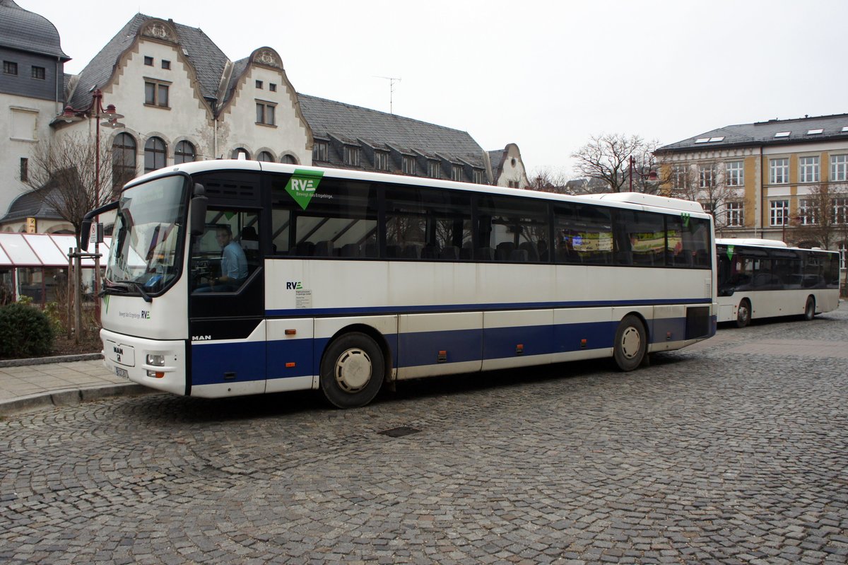 Bus Aue / Bus Erzgebirge: MAN ÜL (ASZ-BV 34) der RVE (Regionalverkehr Erzgebirge GmbH), aufgenommen im Dezember 2018 im Stadtgebiet von Aue (Sachsen).