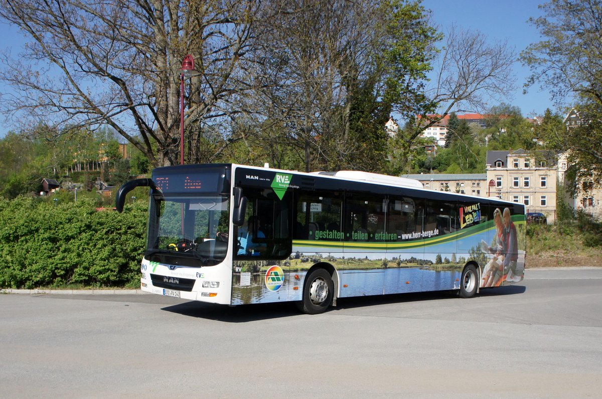 Bus Aue / Bus Erzgebirge: MAN Lion's City Ü der RVE (Regionalverkehr Erzgebirge GmbH), aufgenommen im April 2019 am Bahnhof von Aue (Sachsen).