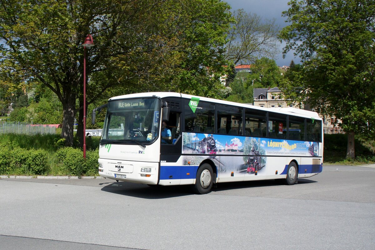 Bus Aue / Bus Erzgebirge: MAN ÜL (ASZ-BV 54) der RVE (Regionalverkehr Erzgebirge GmbH), aufgenommen im Mai 2021 am Bahnhof von Aue (Sachsen).