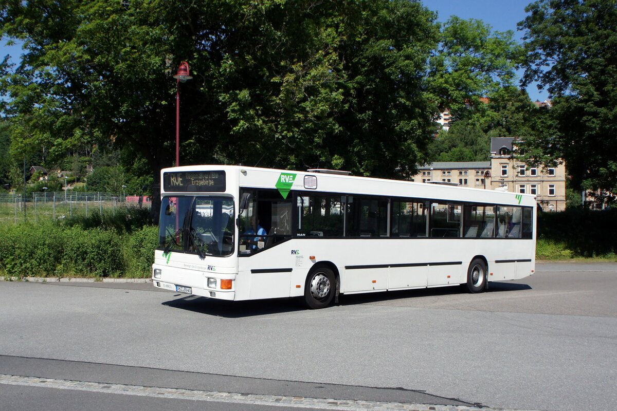Bus Aue / Bus Erzgebirge: MAN EL (ASZ-BV 45) der RVE (Regionalverkehr Erzgebirge GmbH), aufgenommen im Juni 2021 am Bahnhof von Aue (Sachsen).