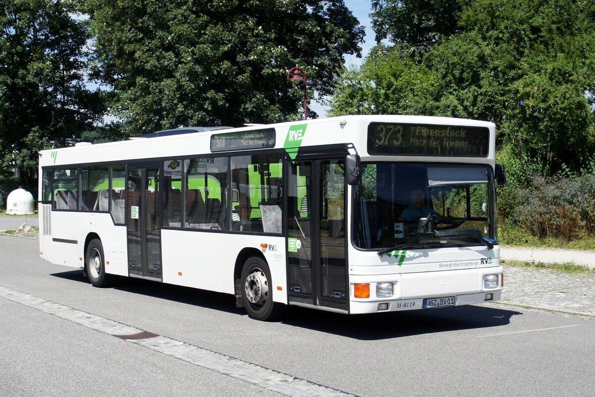Bus Aue / Bus Erzgebirge: MAN NL (ASZ-BV 11) der RVE (Regionalverkehr Erzgebirge GmbH), aufgenommen im Juli 2021 am Bahnhof von Aue (Sachsen).