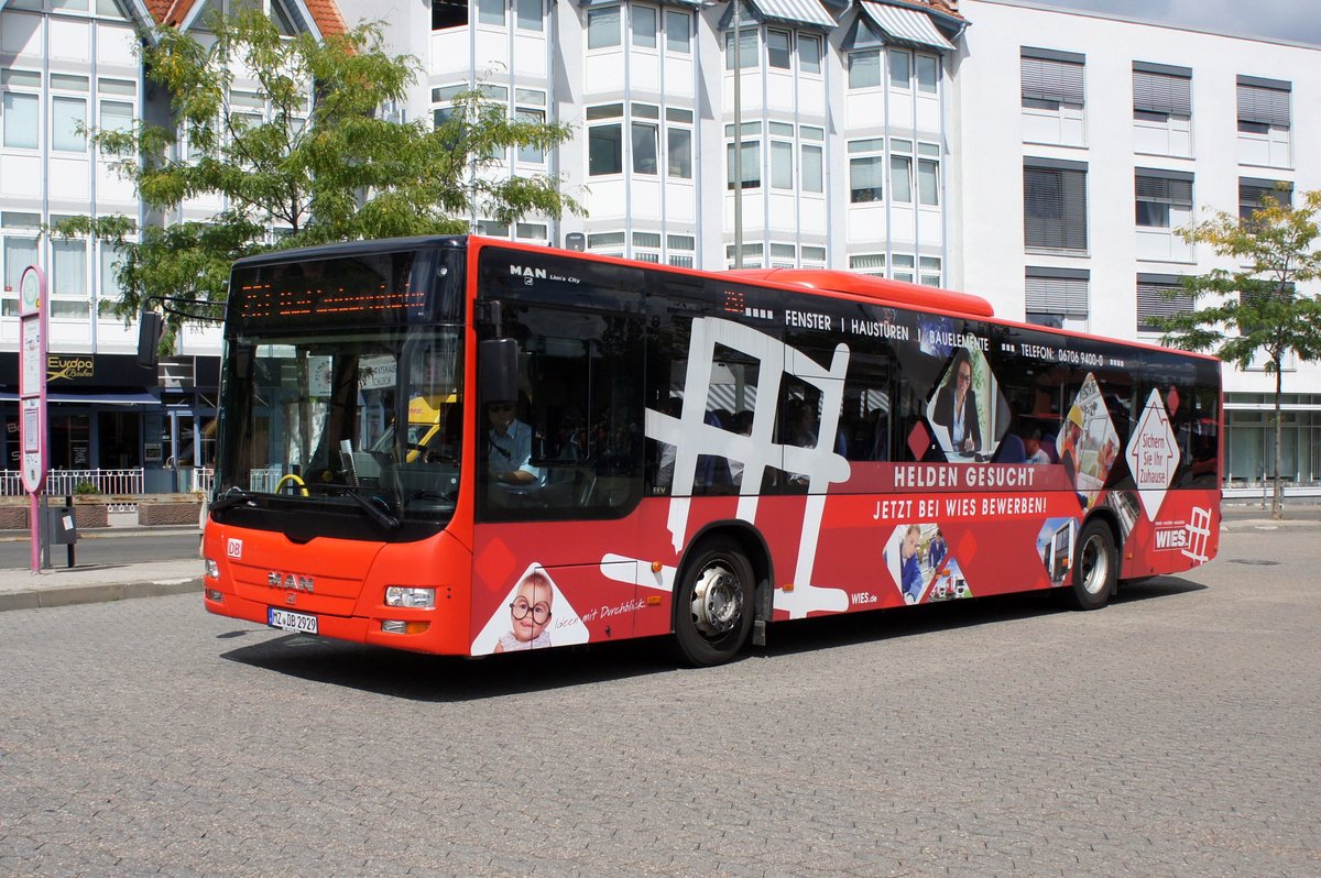 Bus Bad Kreuznach: MAN Lion's City Ü der DB Regio Bus Mitte GmbH. Aufgenommen im August 2019 am Bahnhof von Bad Kreuznach.