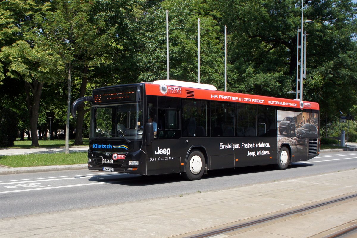 Bus Chemnitz: MAN Lion's City LE Ü vom Omnibusunternehmen Olaf Klietsch, aufgenommen im Juni 2020 in der Nähe vom Omnibusbahnhof in Chemnitz.