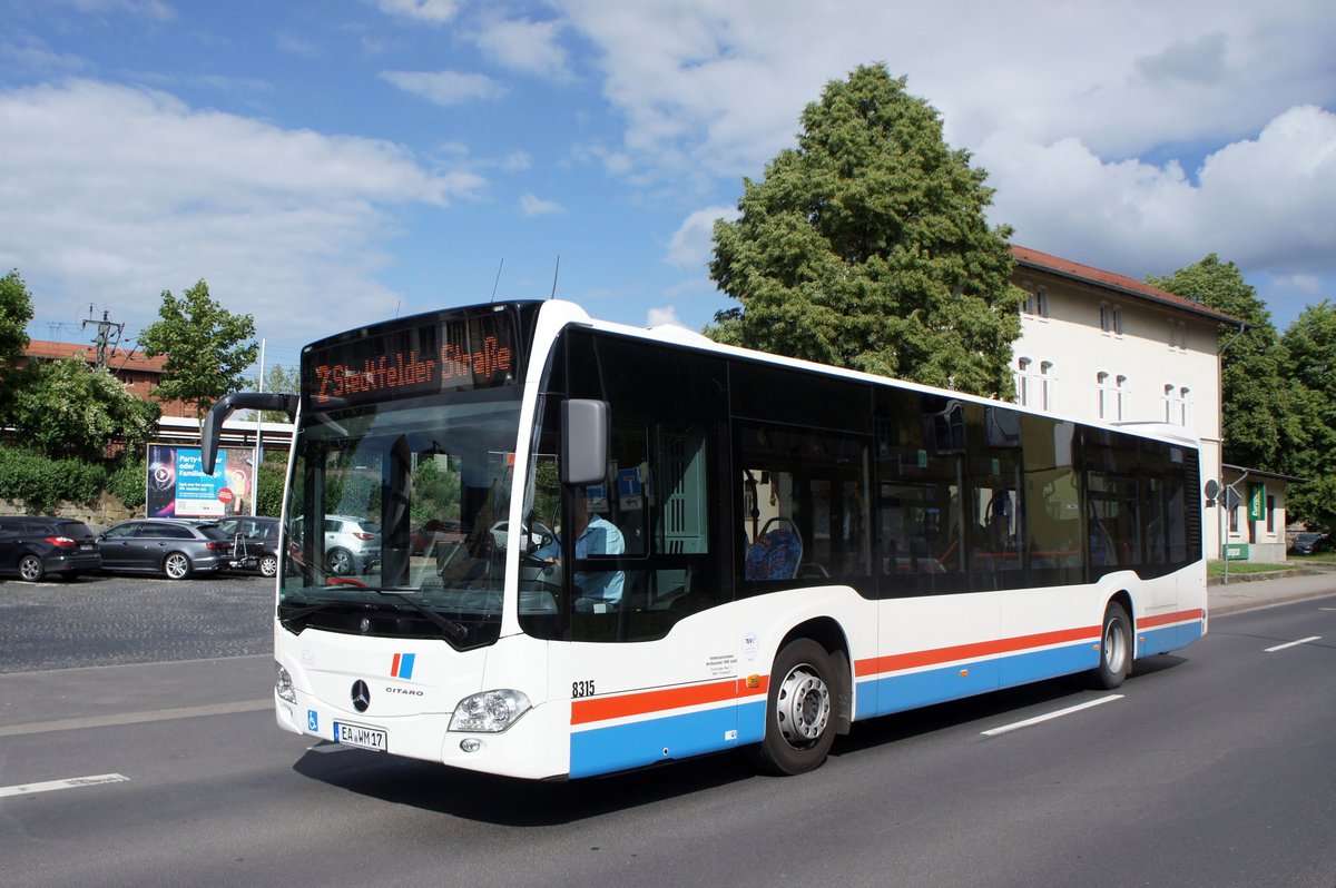 Bus Eisenach / Bus Wartburgkreis: Mercedes-Benz Citaro C2 vom Verkehrsunternehmen Wartburgmobil (VUW), eingesetzt im Stadtverkehr. Aufgenommen am Hauptbahnhof von Eisenach im Juni 2018.