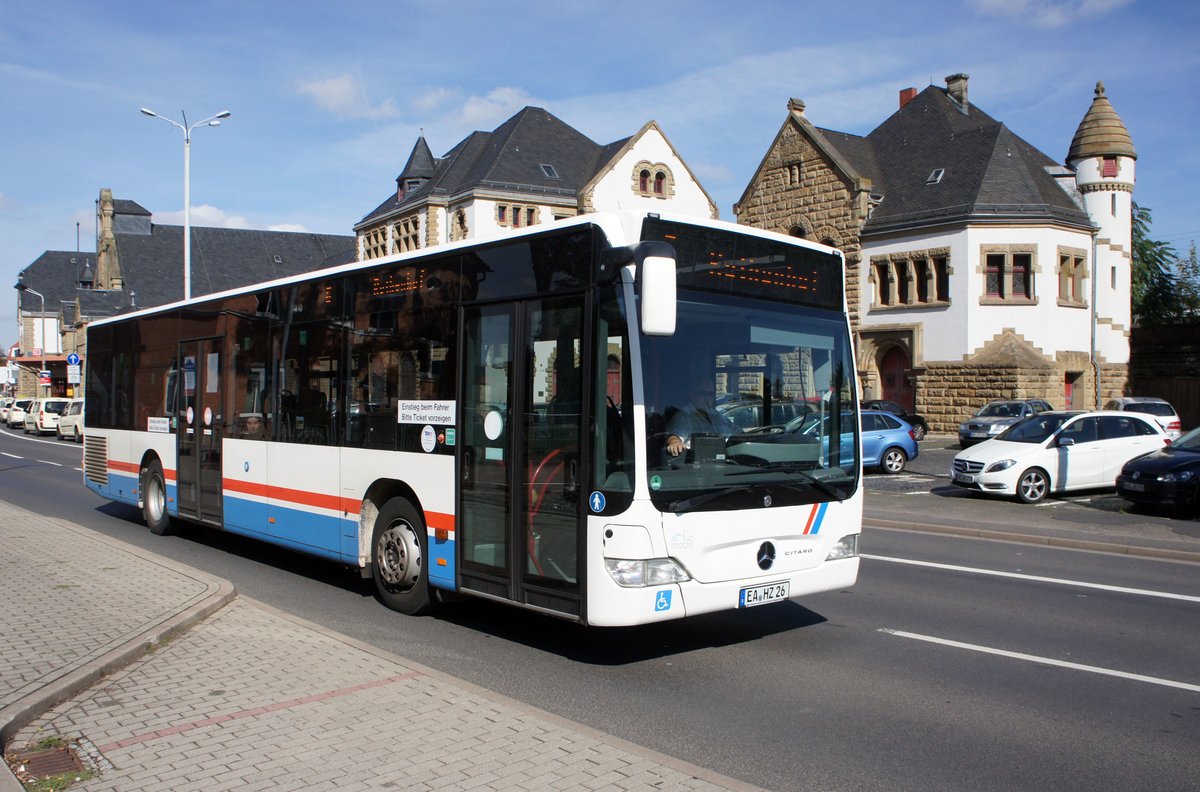 Bus Eisenach / Bus Wartburgkreis: Mercedes-Benz Citaro Facelift vom Verkehrsunternehmen Wartburgmobil (VUW), eingesetzt im Stadtverkehr. Aufgenommen Anfang September 2018 am Hauptbahnhof in Eisenach.