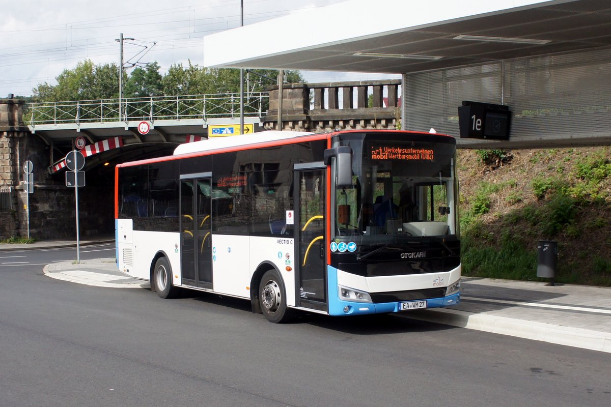 Bus Eisenach / Bus Wartburgkreis: Otokar Vectio C (EA-WM 27) vom Verkehrsunternehmen Wartburgmobil (VUW), aufgenommen am ZOB Eisenach (Zentraler Omnibusbahnhof Eisenach) / Hauptbahnhof von Eisenach im August 2020.