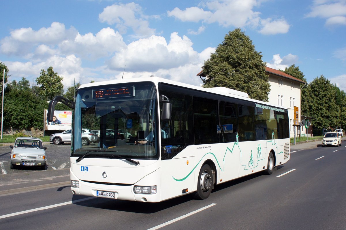 Bus Eisenach / Verkehrsgesellschaft Wartburgkreis mbH (VGW): Irisbus Crossway LE vom Omnibusbetrieb Hartmut Riemann, eingesetzt im Überlandverkehr. Aufgenommen am Hauptbahnhof von Eisenach im August 2016.