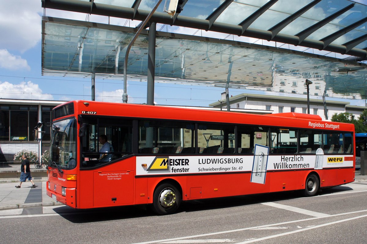 Bus Heilbronn: Mercedes-Benz O 407 vom Regional Bus Stuttgart GmbH (RBS) / Regiobus Stuttgart, aufgenommen im Juli 2016 am Hauptbahnhof in Heilbronn.