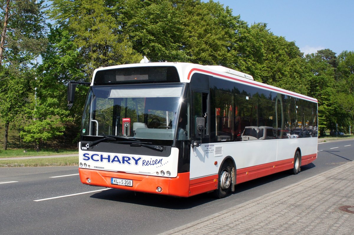 Bus Kaiserslautern / Verkehrsverbund Rhein-Neckar: VDL Berkhof Ambassador (KL-S 208) von Schary-Reisen GbR, aufgenommen im Mai 2018 im Stadtgebiet von Kaiserslautern.
