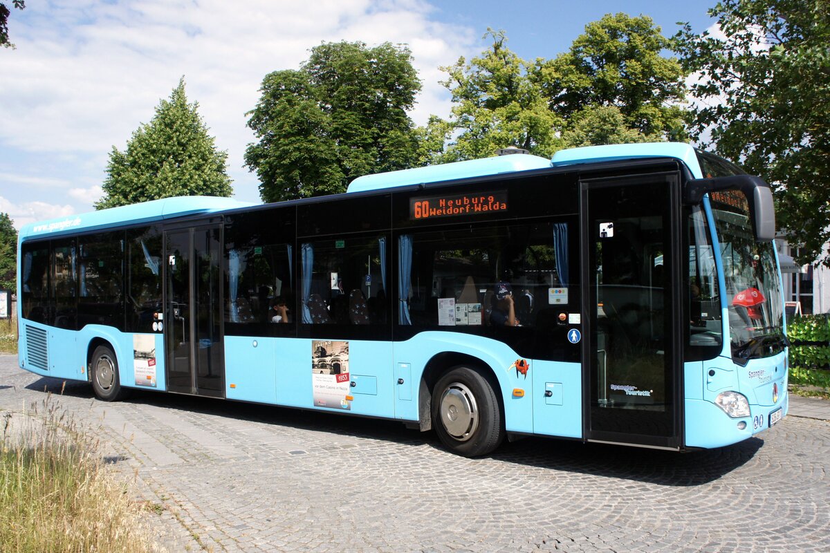 Bus Oberbayern / Bus Neuburg an der Donau: Mercedes-Benz Citaro C2 LE MÜ (SOB-SP 7) vom Omnibusunternehmen und Reisebüro Josef Spangler oHG (Spangler Touristik), aufgenommen im Juni 2023 im Stadtgebiet von Neuburg an der Donau.