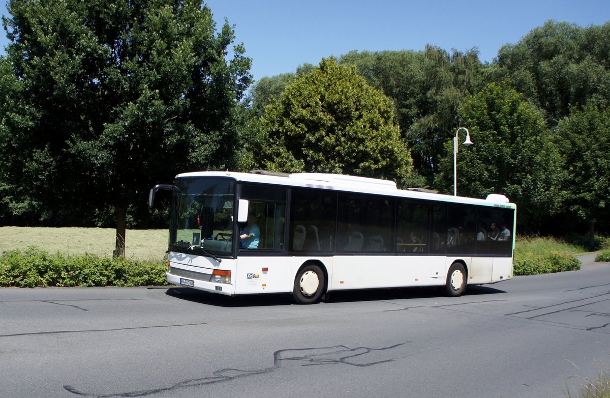 Bus Rheinland-Pfalz / Bus Dierdorf: Setra S 315 NF (WW-FB 1803) vom Verkehrsunternehmen FriBus, aufgenommen im Juni 2020 im Stadtgebiet von Dierdorf (Landkreis Neuwied).
