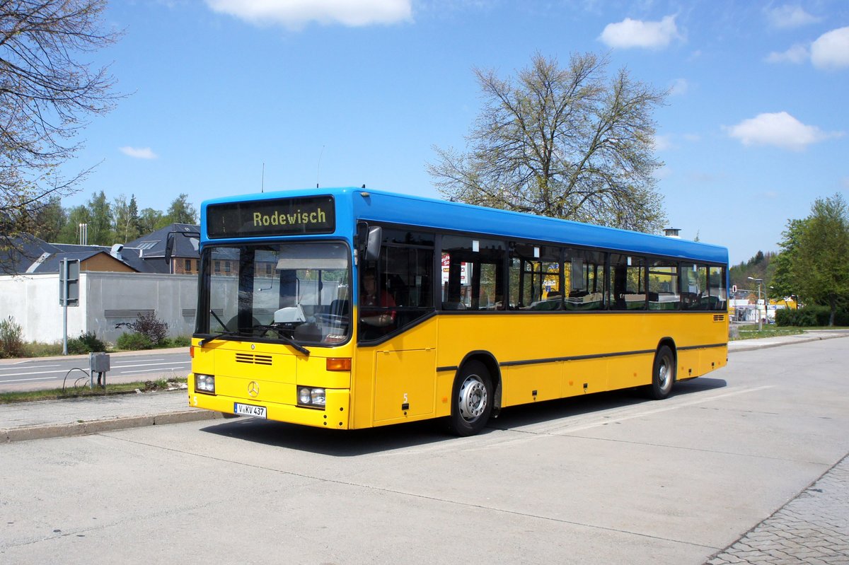 Bus Rodewisch / Bus Vogtland: Mercedes-Benz O 405 N / MB O 405 N1 (ehem. ETP Euro Traffic Partner GmbH Chemnitz / V-KV 437) der Göltzschtal-Verkehr GmbH Rodewisch (GVG), aufgenommen im April 2019 am Busbahnhof von Rodewisch.