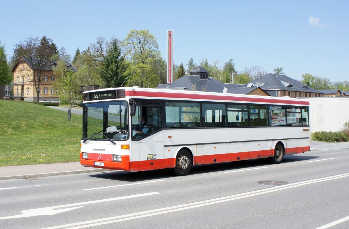 Bus Rodewisch / Bus Vogtland: Mercedes-Benz O 407 der Göltzschtal-Verkehr GmbH Rodewisch (GVG), aufgenommen im April 2019 am Busbahnhof von Rodewisch.