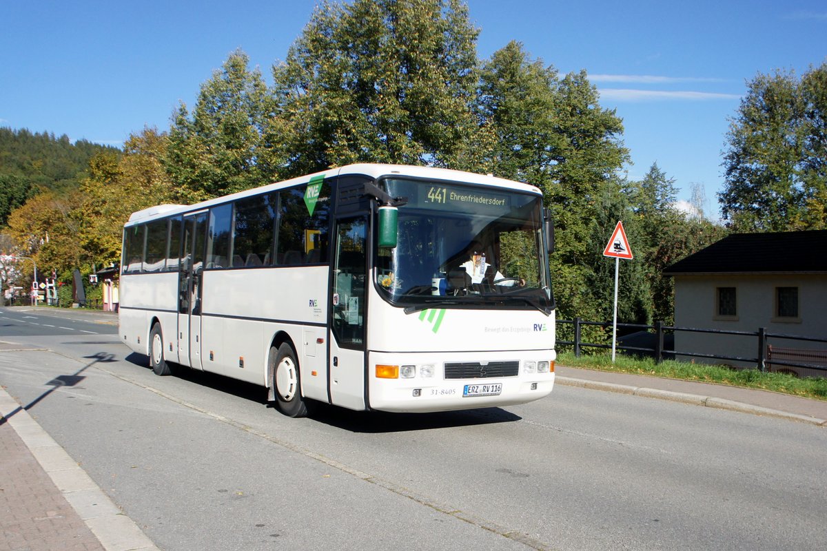 Bus Schwarzenberg / Bus Erzgebirge: MAN ÜL (ERZ-RV 116) der RVE (Regionalverkehr Erzgebirge GmbH), aufgenommen im Oktober 2020 in der Nähe vom Bahnhof Schwarzenberg / Erzgebirge.