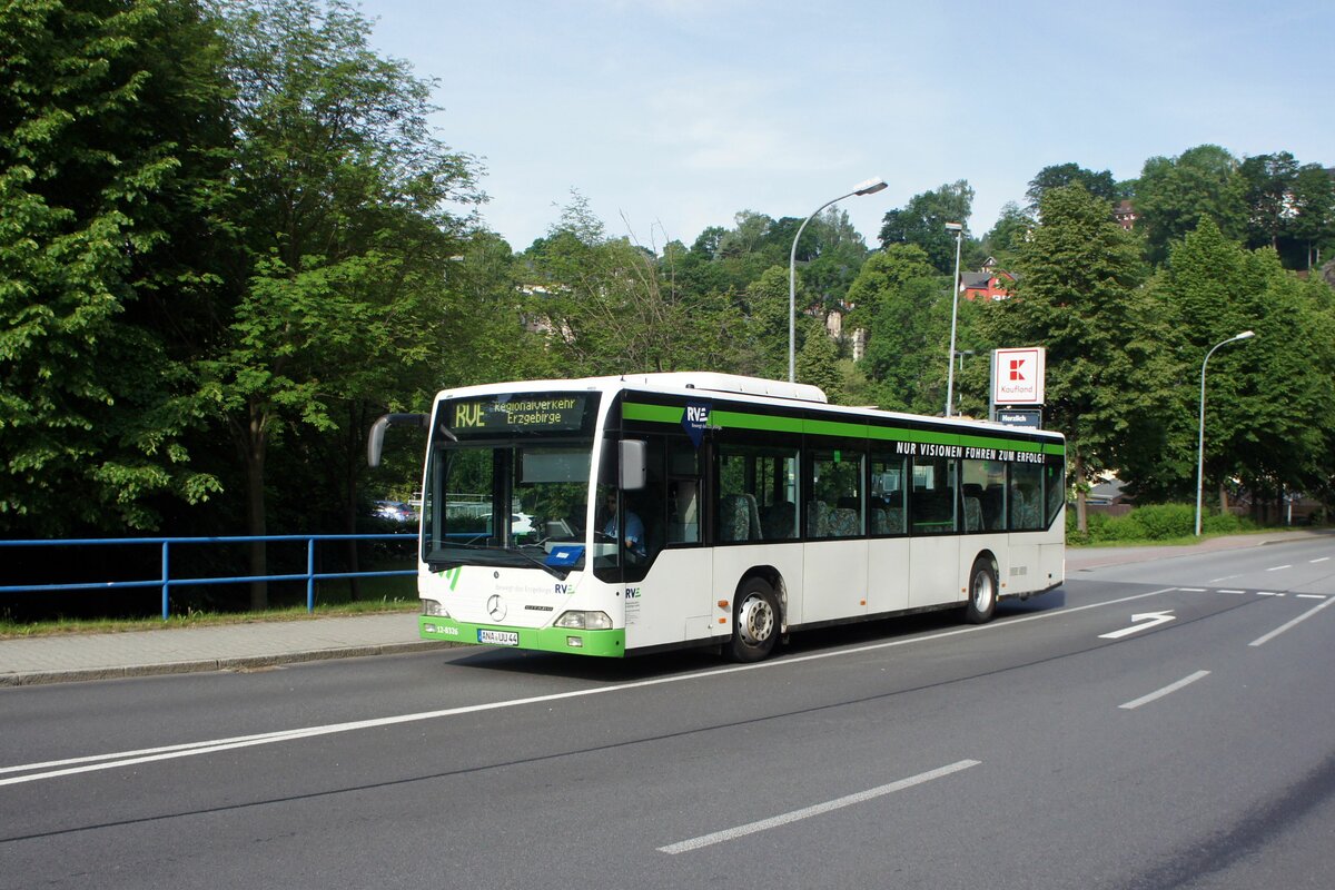 Bus Schwarzenberg / Bus Erzgebirge: Mercedes-Benz Citaro Ü (ANA-UU 44) der RVE (Regionalverkehr Erzgebirge GmbH), aufgenommen im Juni 2021 im Stadtgebiet von Schwarzenberg / Erzgebirge.