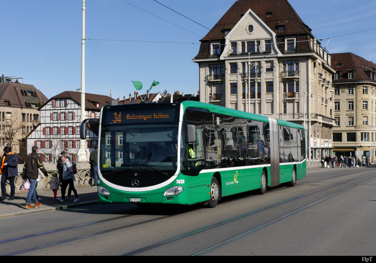BVB - Mercedes Citaro Nr.7038 BS 99338 unterwegs in Basel am 22.02.2020