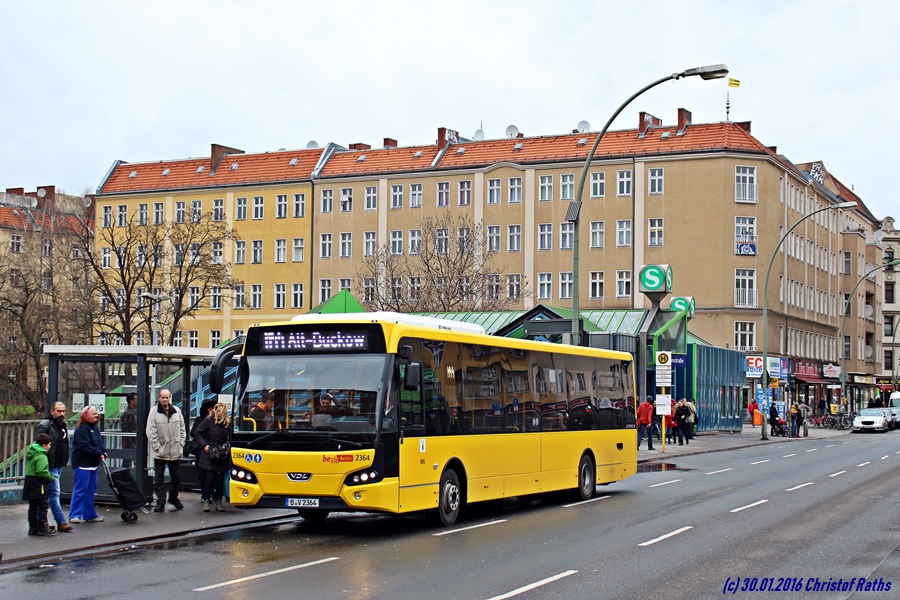 BVG 2364 - 2016-01-30 - ohne Werbung - Berlin Hermannstraße - M44 Alt-Buckow