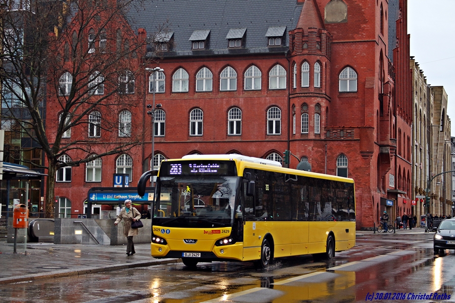 BVG 2429 - 2016-01-30 - ohne Werbung - Berlin Schloßstraße - 283 S Marienfelde via Klinikum