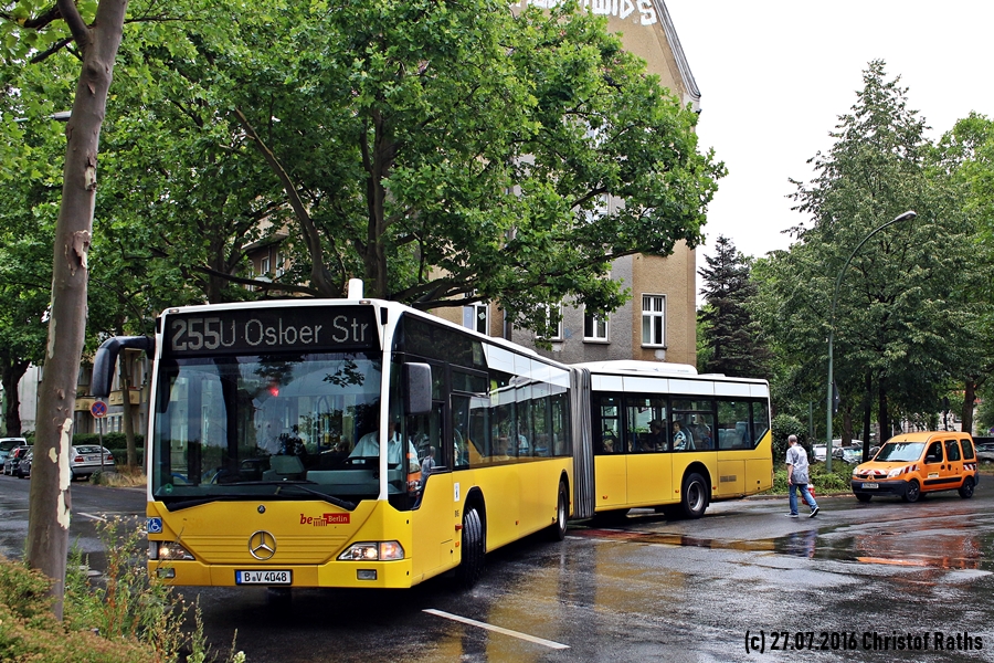 BVG 4048 - ex SSB Stuttgart - 2016-07-27 - ohne Werbung - Berlin S+U Pankow (Kissingenstraße/Granitzstraße) - 255 U Osloer Straße 