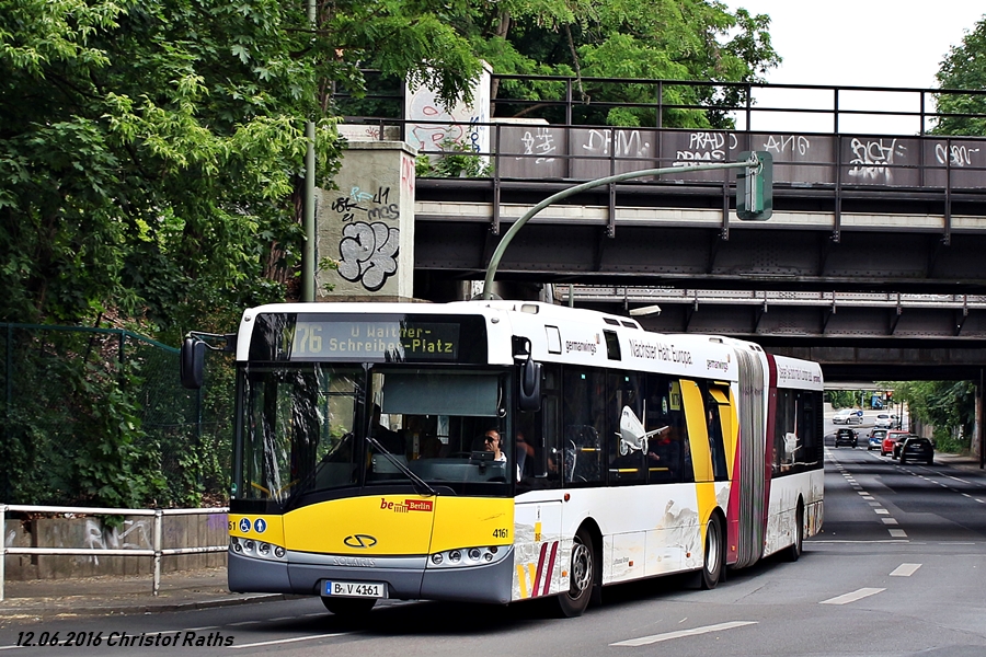 BVG Wagen 4161 auf Linie M76 nach U Walther-Schreiber-Platz - Berlin, Prellerweg - am 12.06.2016 - Werbung: German Wings