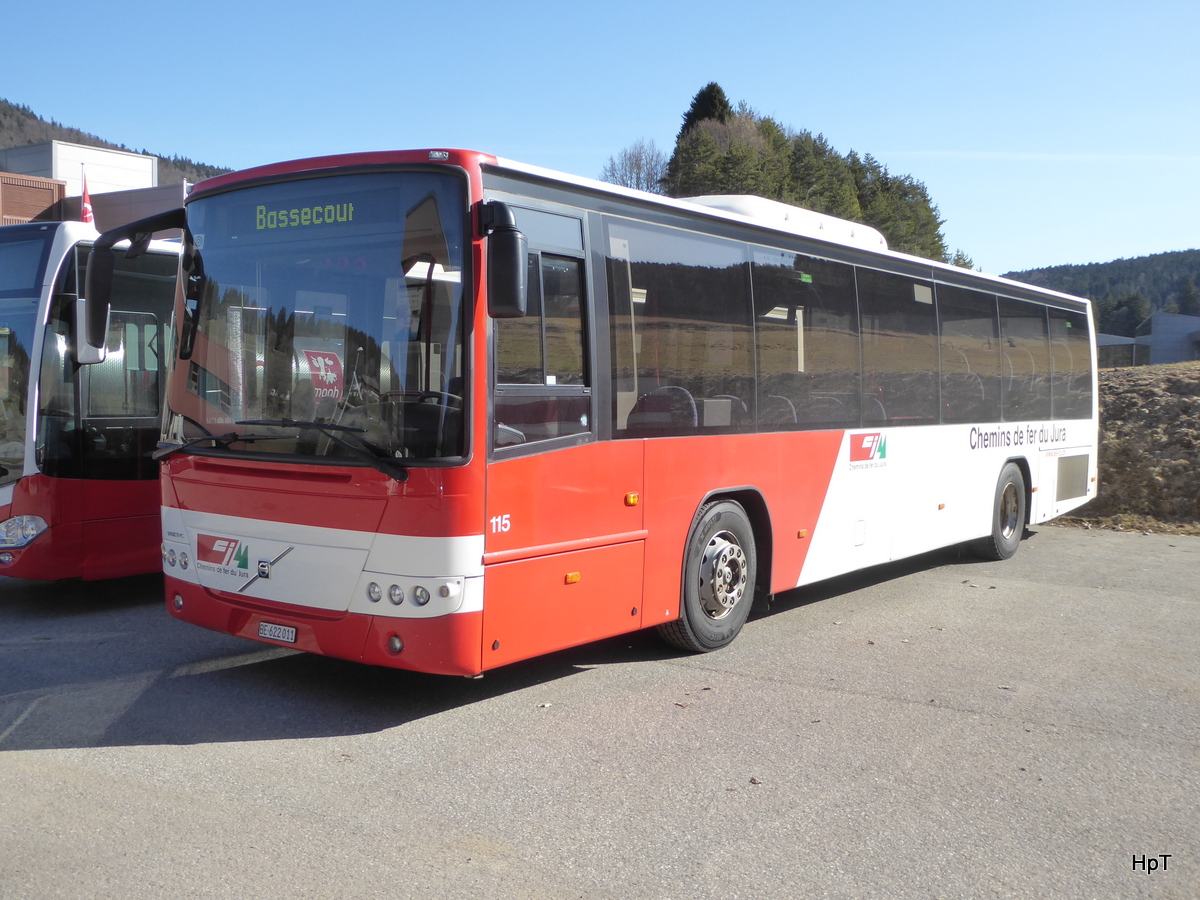 CJ - Volvo 8700  Nr.115  BE 622011 in Tramelan am 11.03.2017