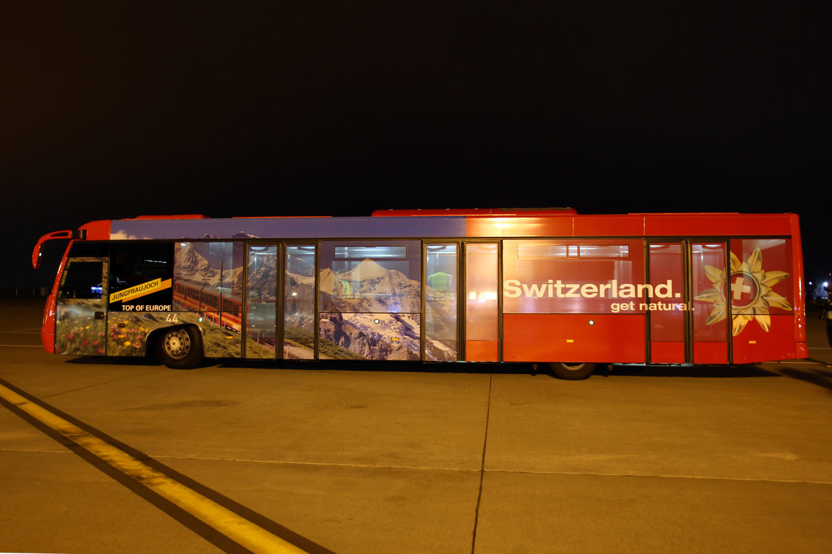 Cobus 3000,  44 , Next Stop: Jungfraujoch, 23.November 2018, Flughafen Zürich , Switzerland.