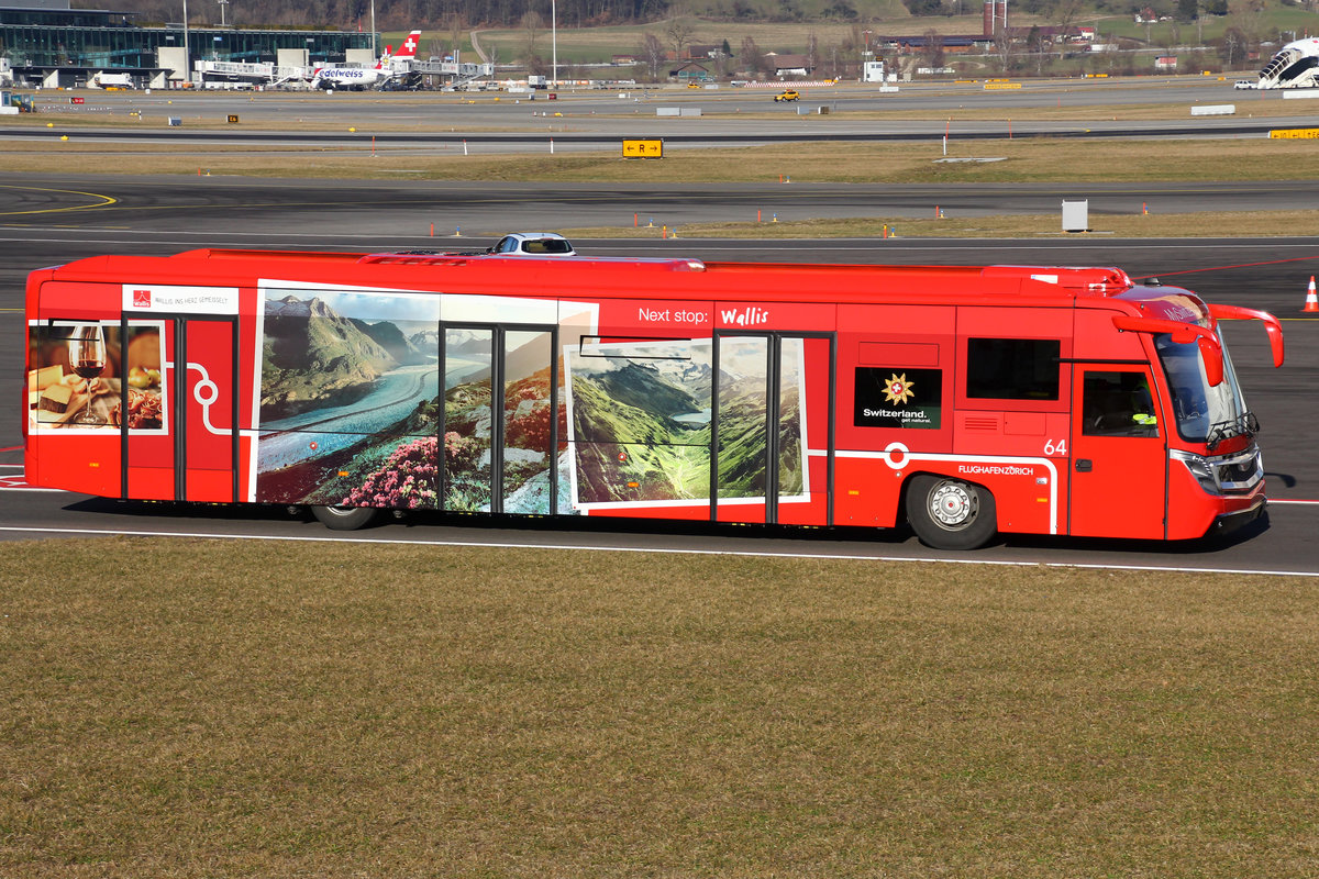 Cobus 3000,  64 , Next Stop: Wallis, 27.Februar 2019, Flughafen Zürich , Switzerland.