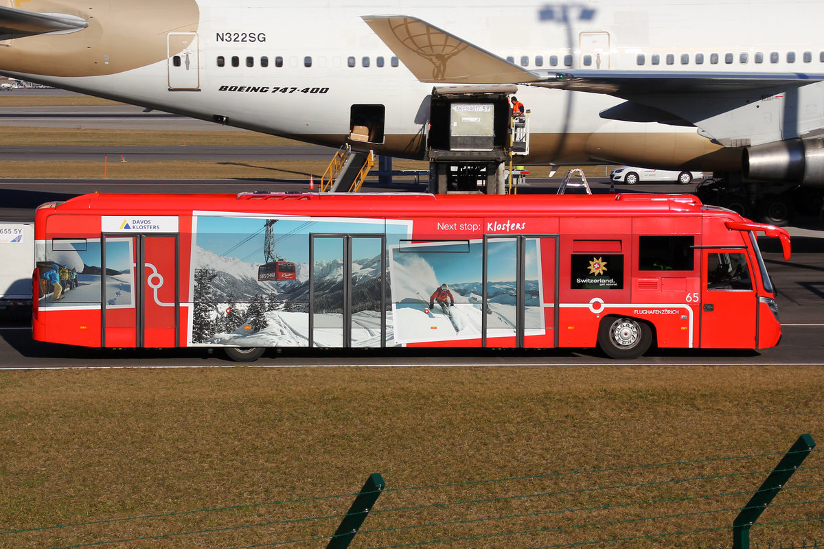 Cobus 3000,  65 , Next Stop: Klosters, 27.Februar 2019, Flughafen Zürich , Switzerland.